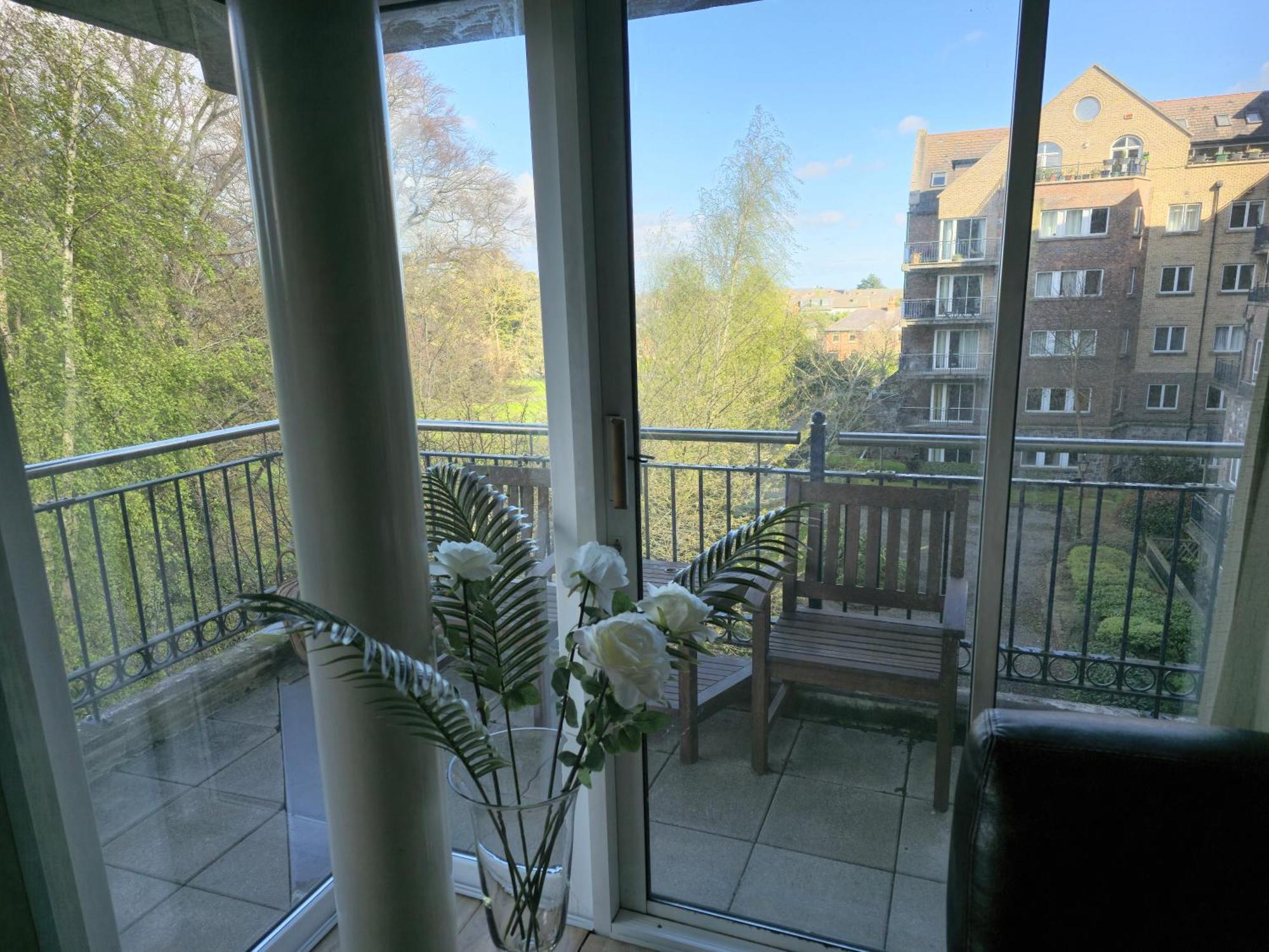 Gracian Omb Dublin Apartment Экстерьер фото